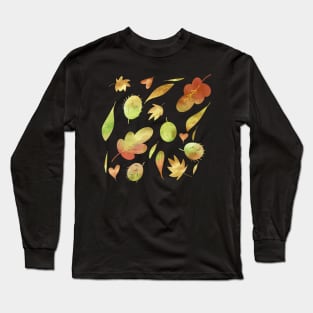 Autumnal leaves pattern Long Sleeve T-Shirt